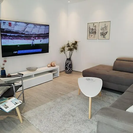 Apartament Beachfront Suncana Bol