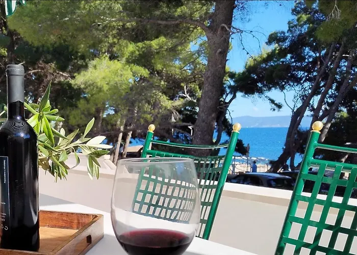 Beachfront Suncana Bol